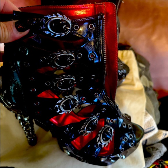 spikes skulls Hades Crimson 5 Inch Chrome plated spinal heel. 6 adjustable flame - Picture 4 of 9